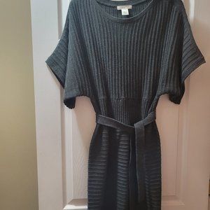 Women LONDON Acrylic Dress ,Gray  W/ Belt, Size Large